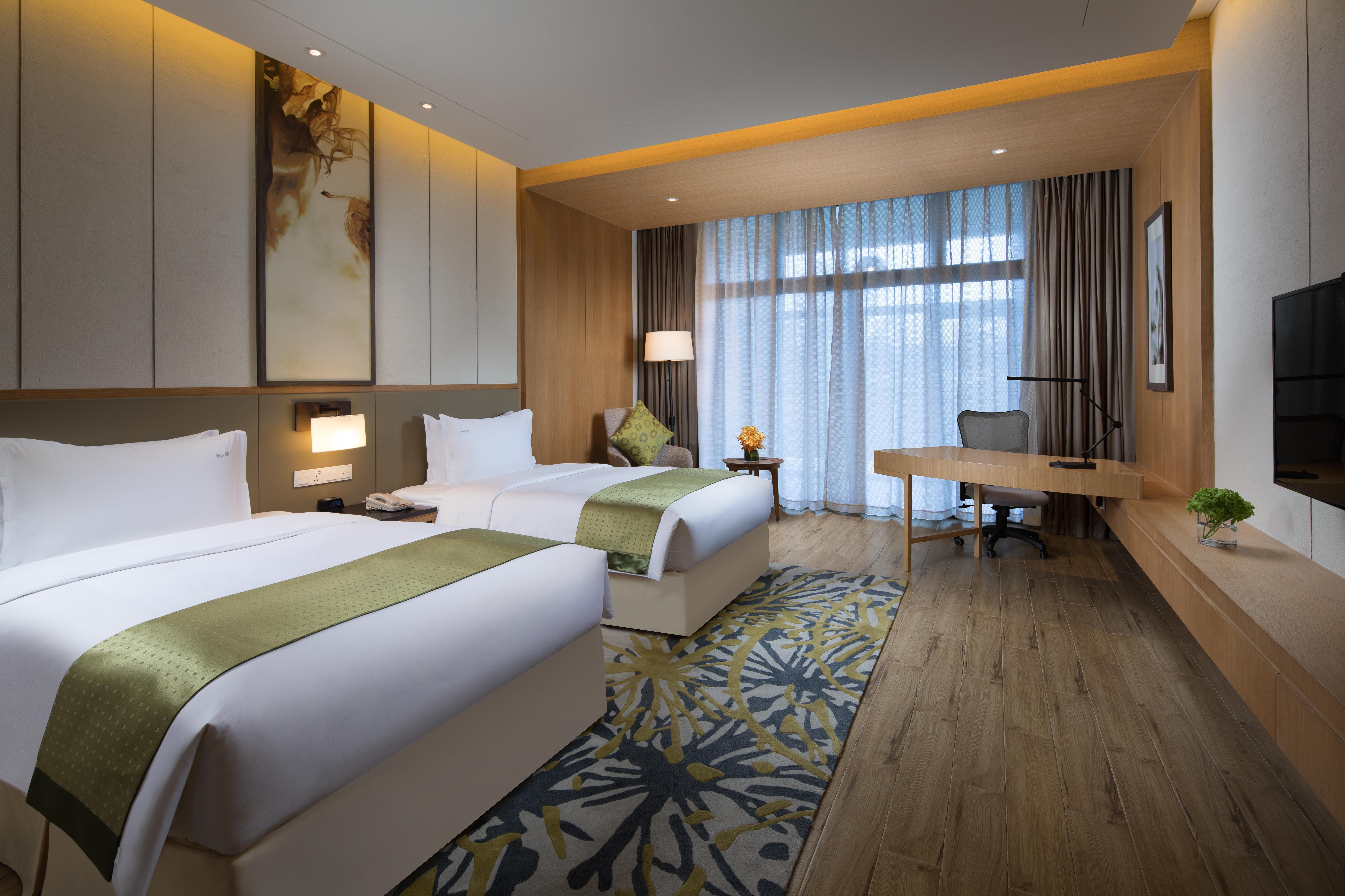 Holiday Inn Kunshan Huaqiao By Ihg Екстериор снимка
