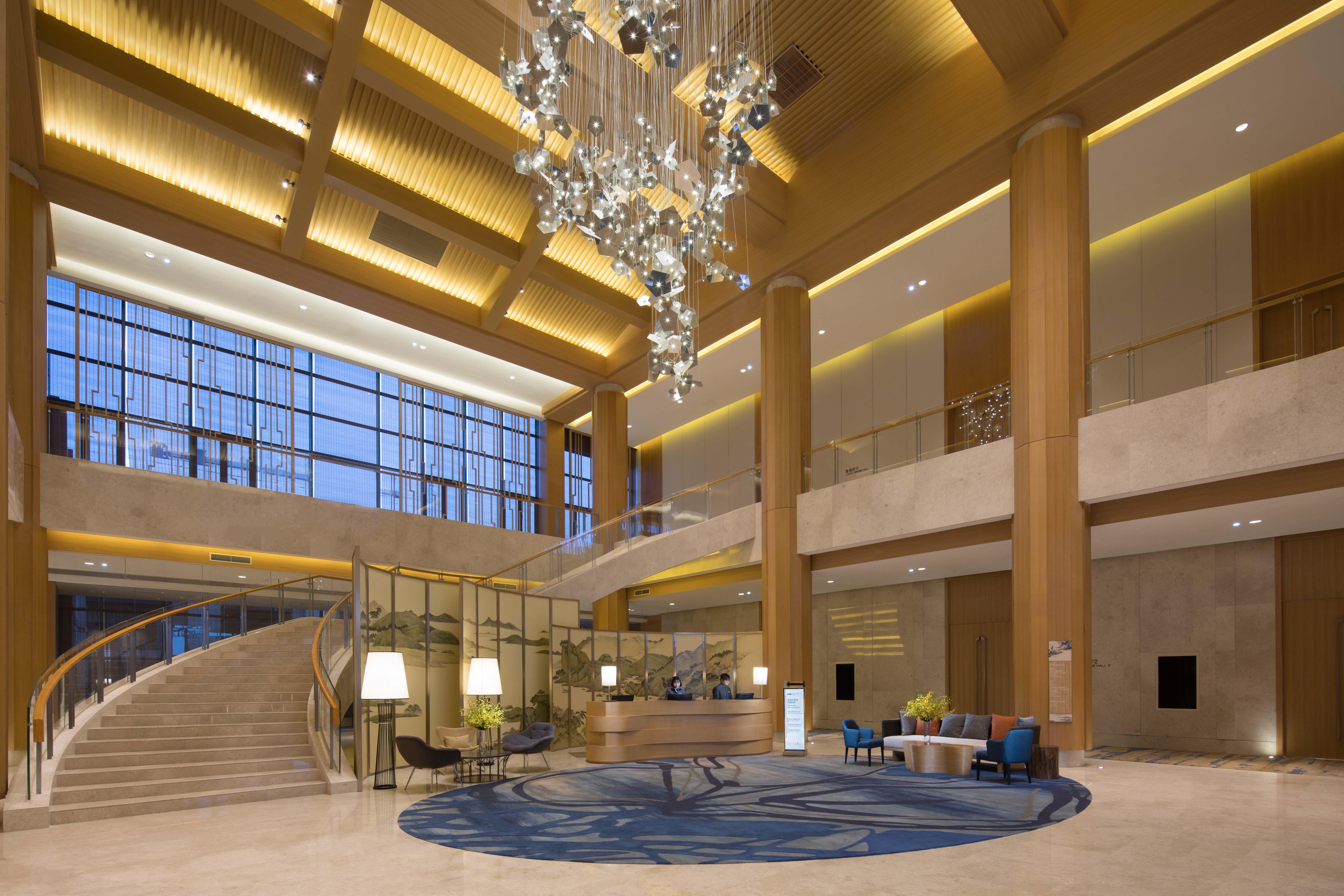 Holiday Inn Kunshan Huaqiao By Ihg Екстериор снимка