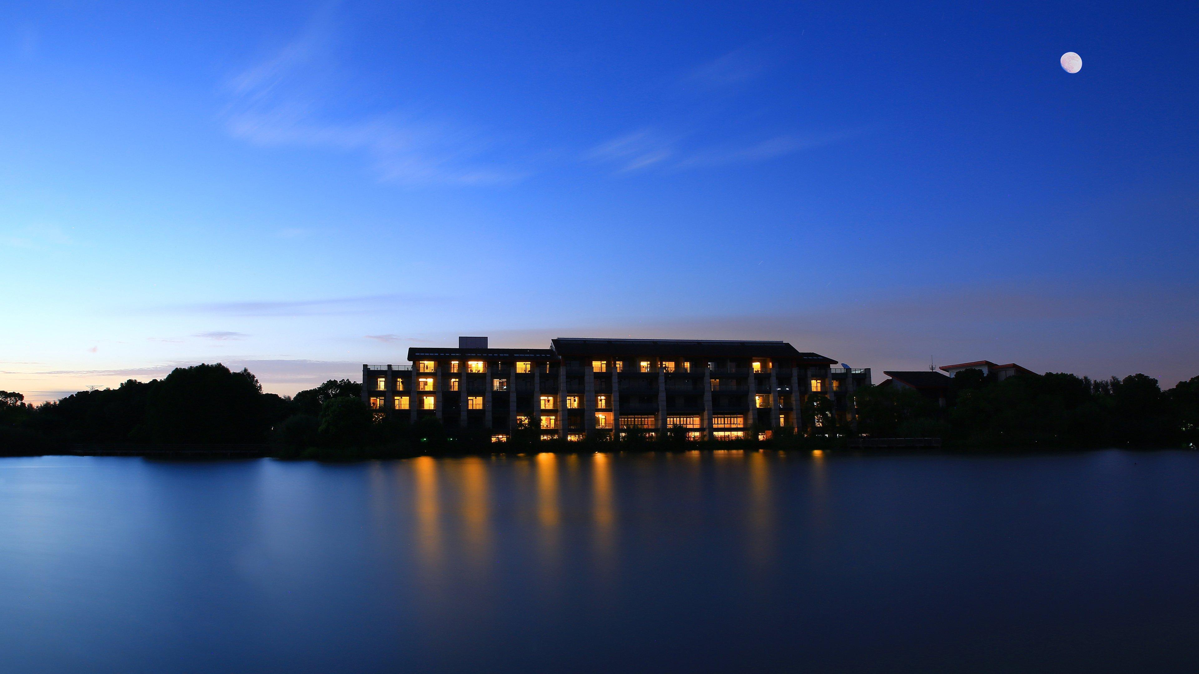 Holiday Inn Kunshan Huaqiao By Ihg Екстериор снимка